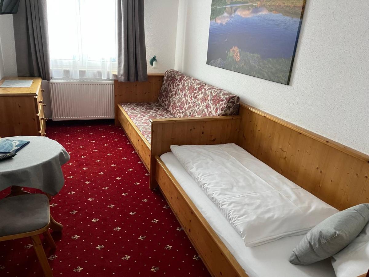 Hotel Solaria โอเบอร์เทาเอิร์น ภายนอก รูปภาพ